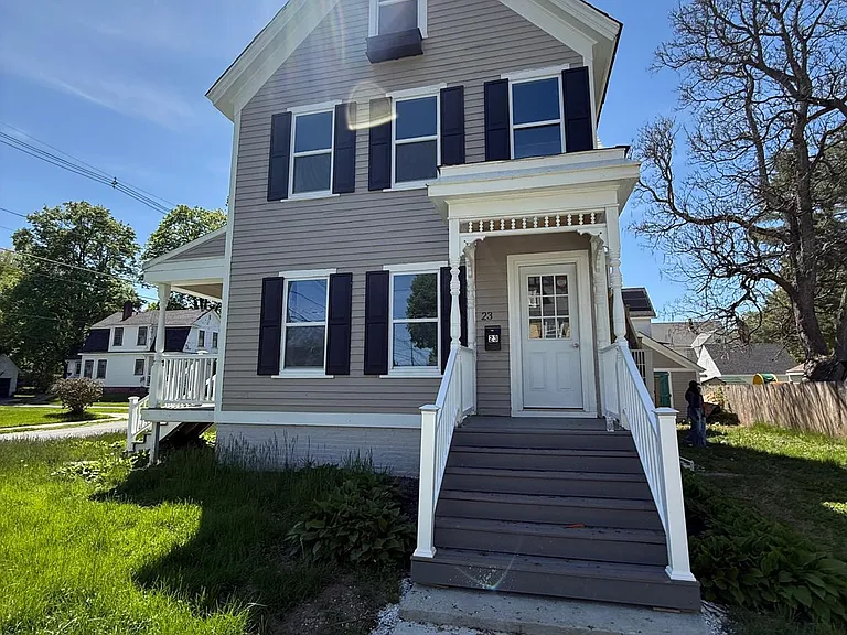 23 E Myrtle St #2 — Photo 1