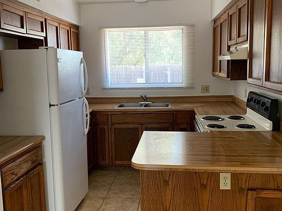5th image of 2601 N Fontana Ave #3413340