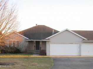 5497 Highland Ridge Ln SE, Rochester, MN 55904