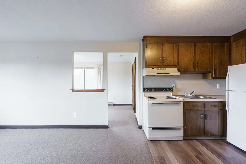 1 bed, 1.0 bath, 600 sqft, $1,350 — Photo 1