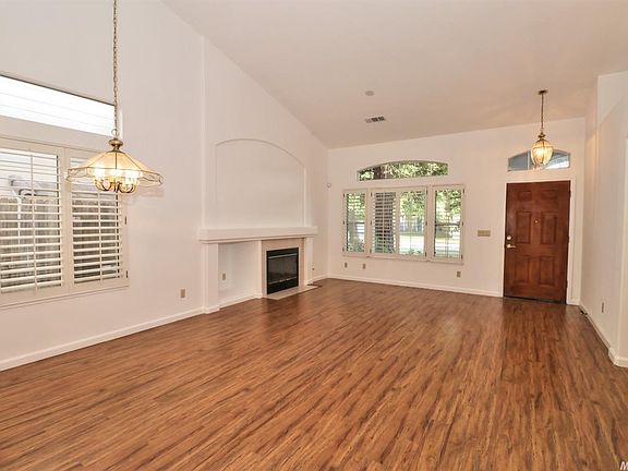 2nd image of 8591 Culpepper Dr