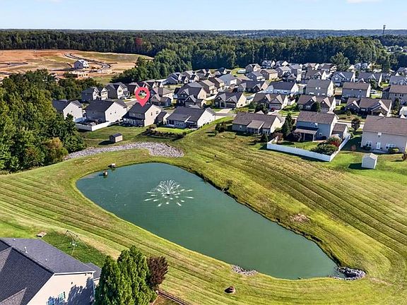 4th image of 4013 Brayden Dr