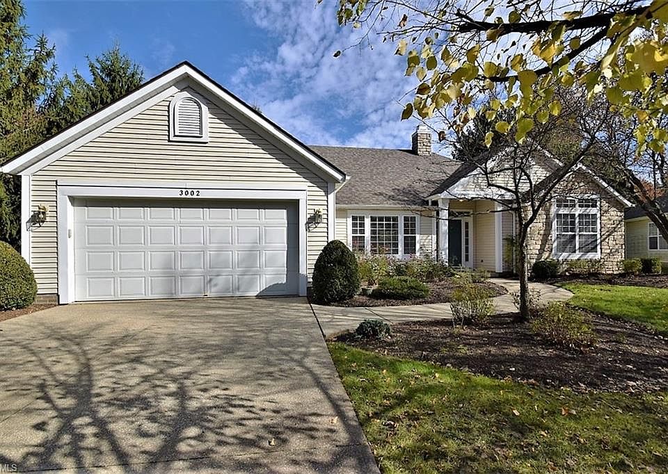 1st image of 3002 Waterford Dr #41