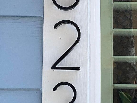 4th image of 823 Sunset Ct