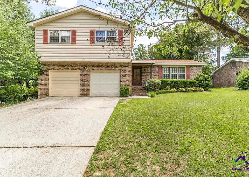 1st image of 315 Donna Dr