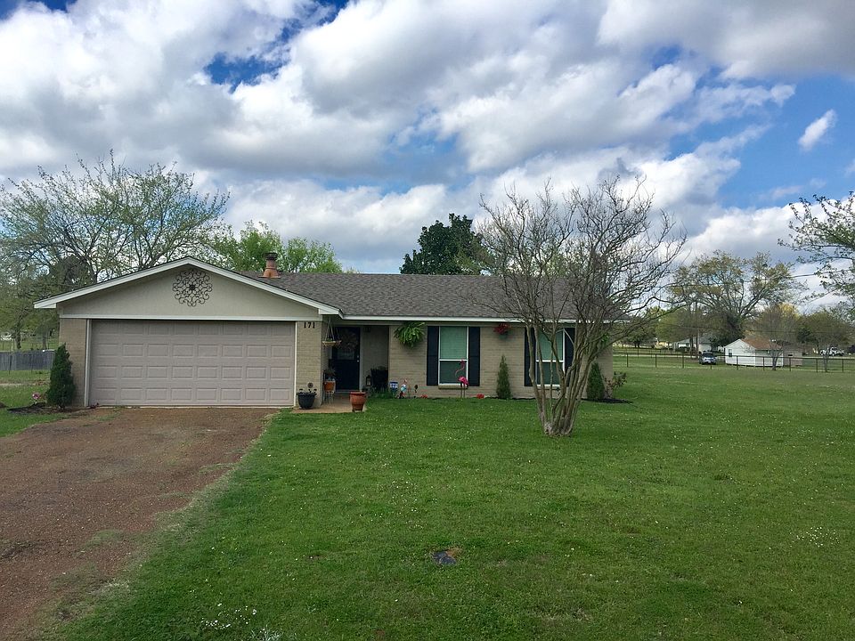 1st image of 171 Oakwood Dr