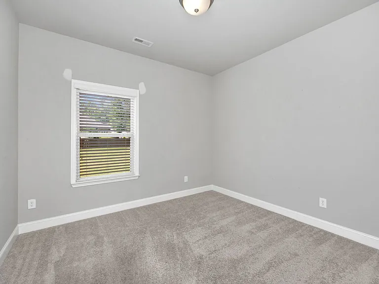 207 Blackwood Dr NW — Photo 13