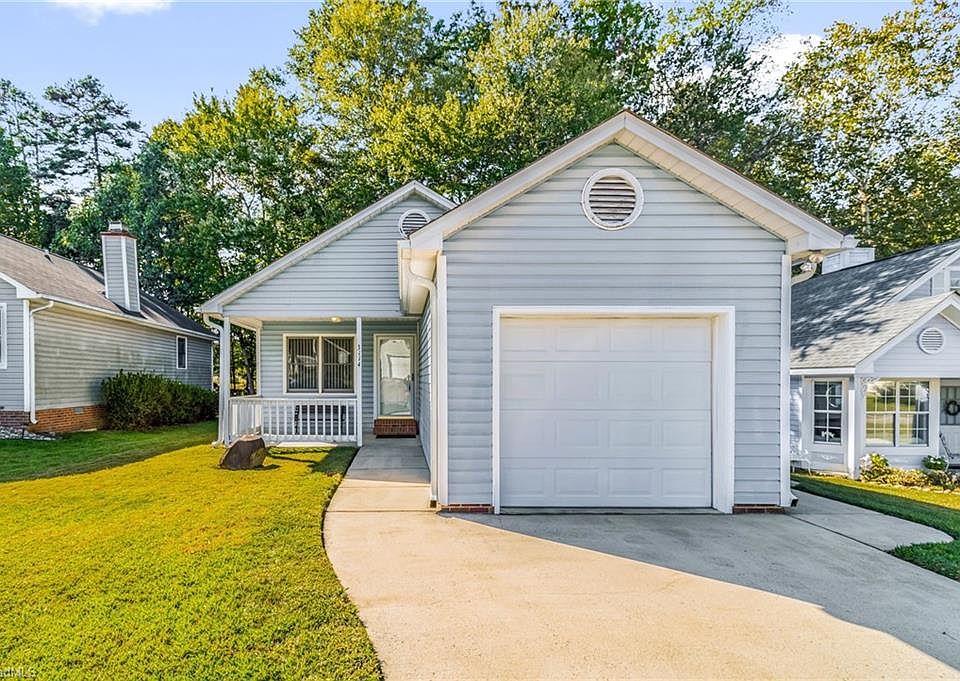 1st image of 3114 Westbury Dr