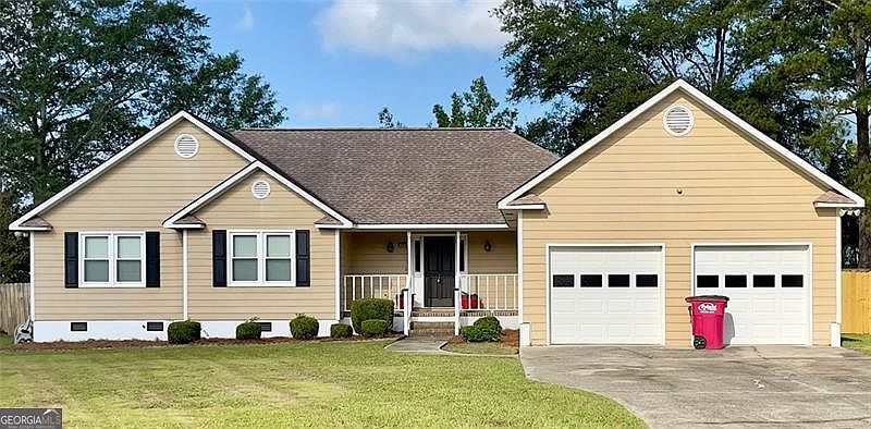 1st image of 404 Bransford Cir
