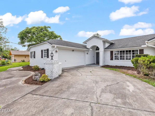 33 Fischer Ln, Palm Coast, FL 32137