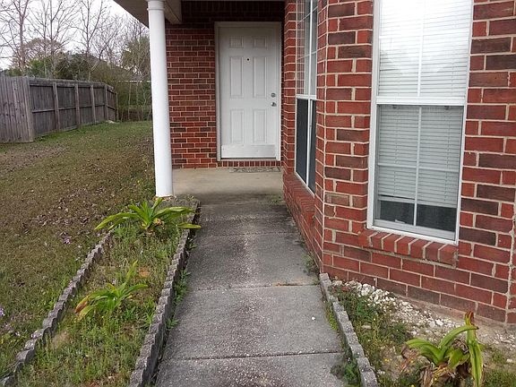3rd image of 13211 W Country Hills Dr