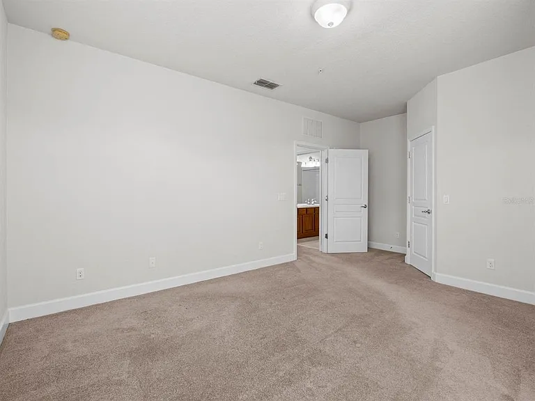 1406 Milledge Ln — Photo 22