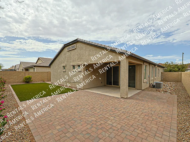 13607 W Briles Rd — Photo 31