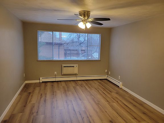 4th image of 918 S Pennsylvania St APT 303