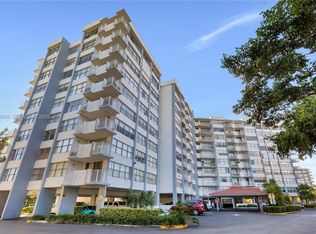 1300 NE Miami Gardens Dr APT 819E, Miami, FL 33179