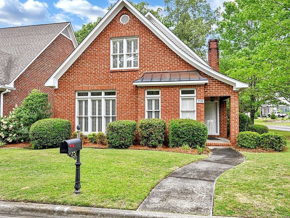 1st image of 1724 Kensington Cir SW