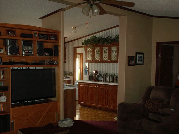 2nd image of 731 Grand Ave