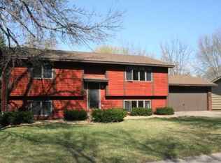 112315 Baxter Ct, Chaska, MN 55318