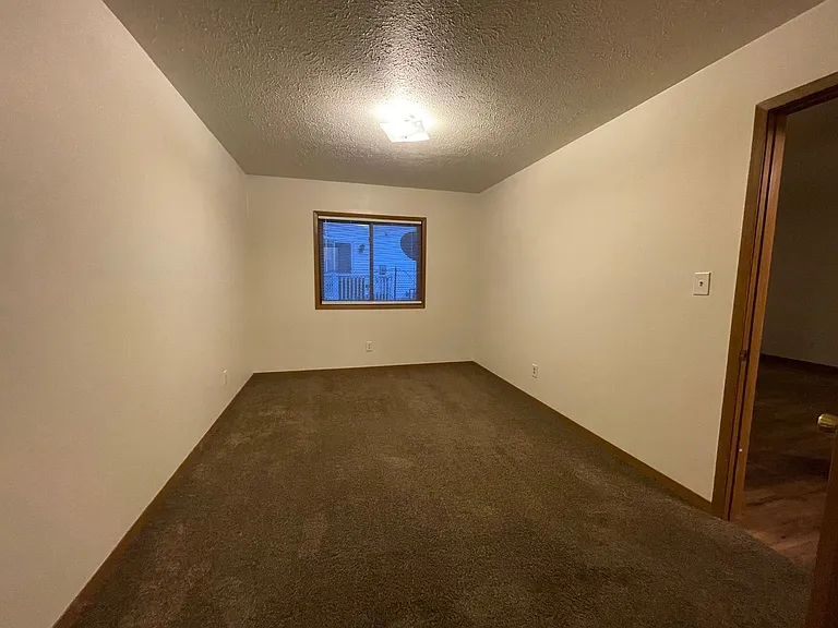 435 S Silverwood Ln #2 — Photo 6