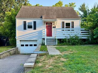 6811 Sunray St, Anderson Twp, OH 45230