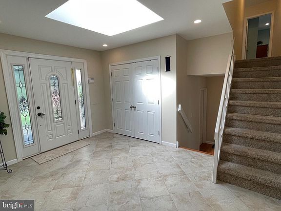 2nd image of 97 Ann Dr