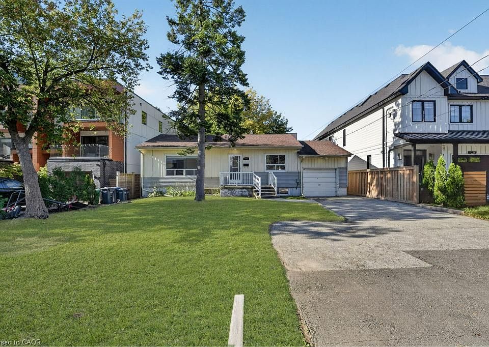 1st image of 1024 Roosevelt Rd