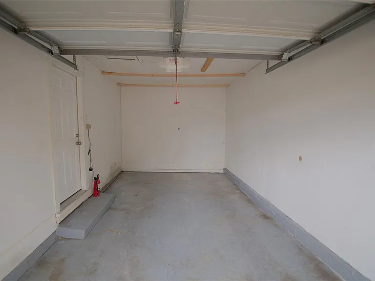 1217 Danville Dr — Photo 31