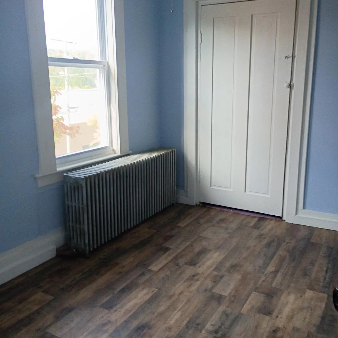 3 bed, 2312 sqft, $1,550 — Photo 2