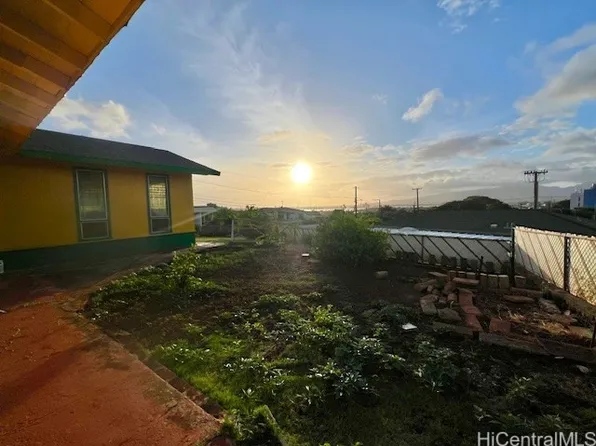 99-314 Kulawea Pl, Aiea, HI 96701