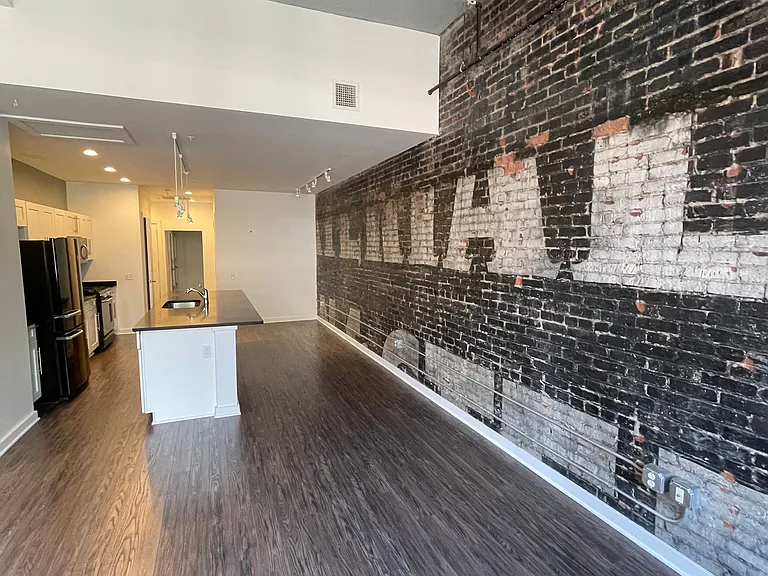 Lando Lofts — Photo 56