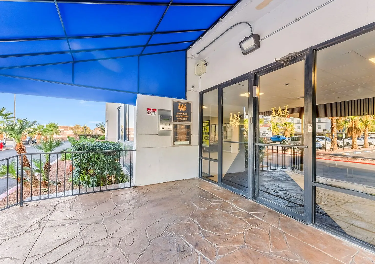 Eighth-Floor Wimbledon Condo with Las Vegas Strip & Mountain Views! — Photo 3