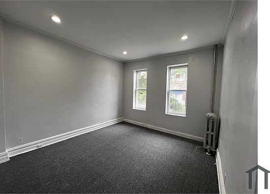 4th image of 959 E 223rd St APT 1