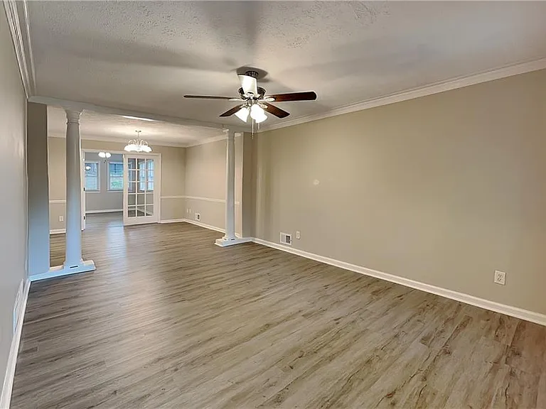 2090 Moccasin Way SW — Photo 5