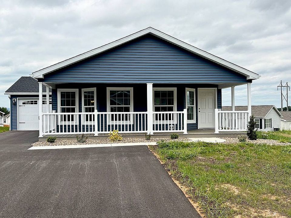 1st image of 14 Laurie Dr