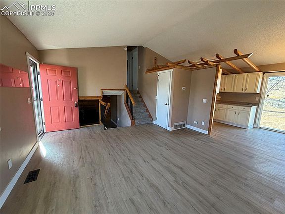 2nd image of 2142 Addison St