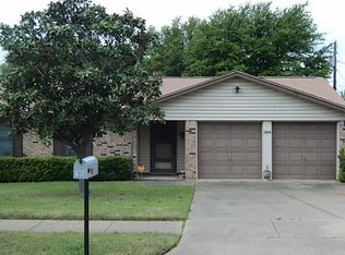 1605 Holly St, Cleburne, TX 76033