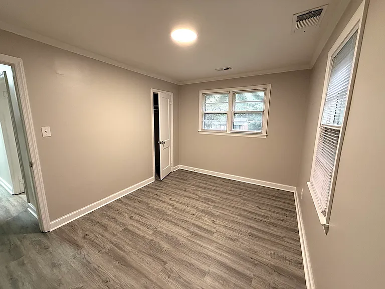 1917 Dogwood St — Photo 35