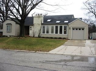 2707 Riverview Dr, Maumee, OH 43537