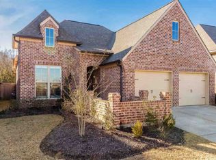 127 Salvo Dr, Ridgeland, MS 39157