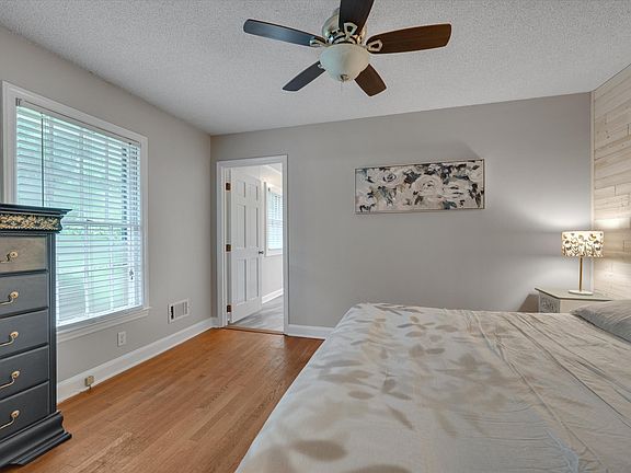 5th image of 776 Chisenhall Rd