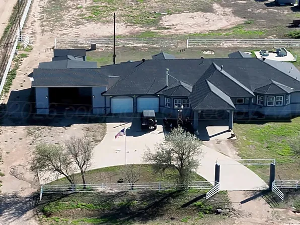 5496 W Road R, Dumas, TX 79029