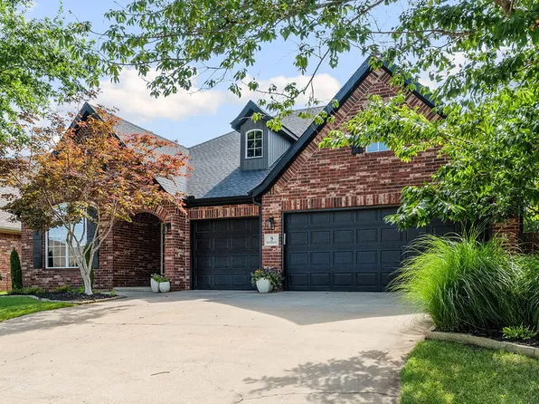 9 Bluestem Ln, Bentonville, AR 72712