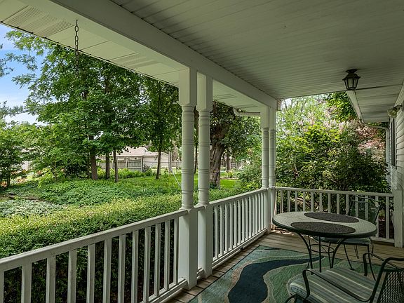 5th image of 901 Highview Ave