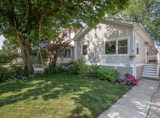 1726 Darrow Ave, Evanston, IL 60201