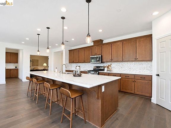 5th image of 5457 Mountain Ridge Way