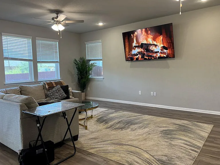 6254 Marsh Ln — Photo 6