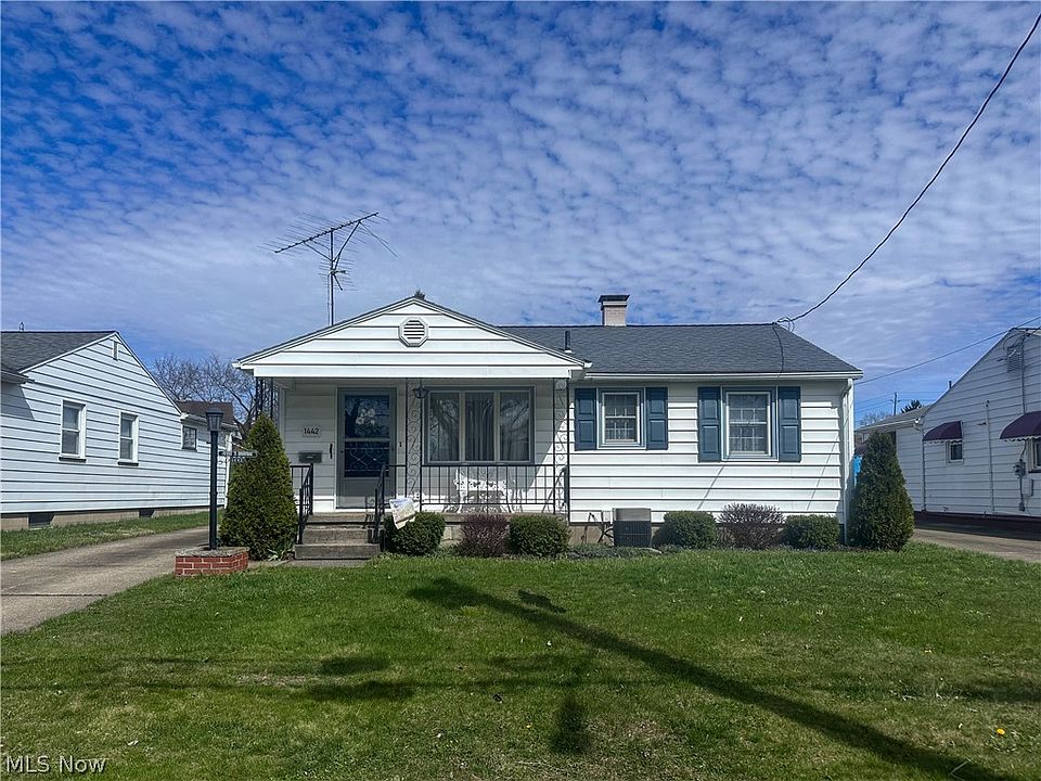 1st image of 1442 Youll St