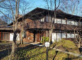 1965 Mornington Ln APT 13, Cleveland Heights, OH 44106