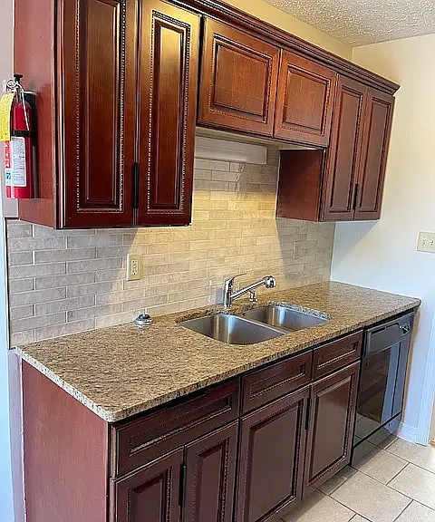Hampton Townhomes — Photo 25