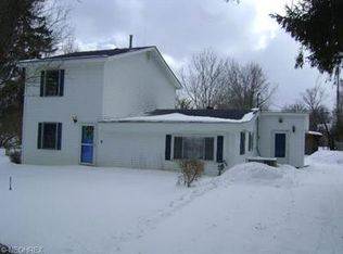 11161 Summerset Dr, Elyria, OH 44035